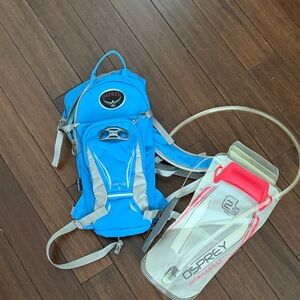 Osprey Bright Blue Hydration Pack